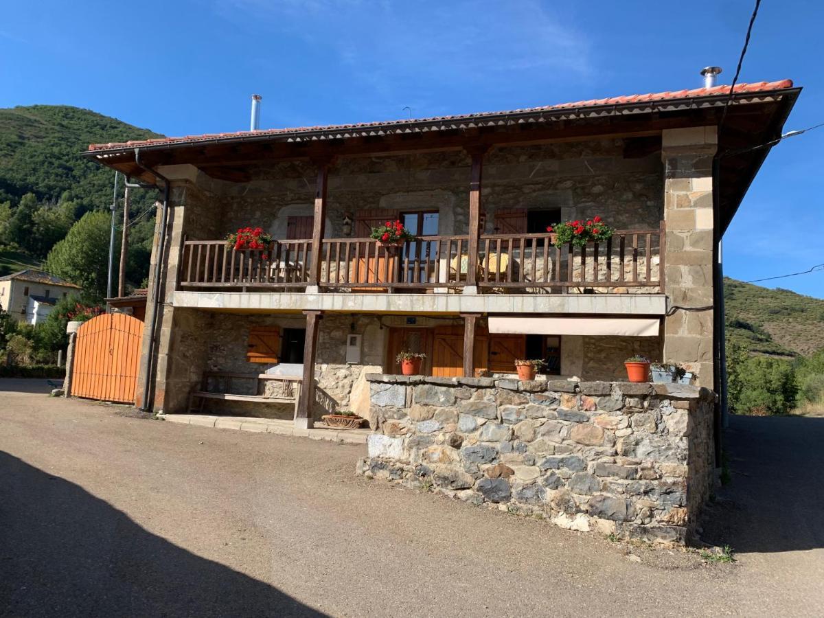 Casa Rural La Costurera Los Espejos de la Reina ภายนอก รูปภาพ